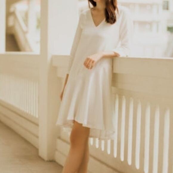 Club Monaco Cream Dress 8 Asymmetric Ruffle Hem Coquette Ethereal Fairy Whimsy - Picture 2 of 16